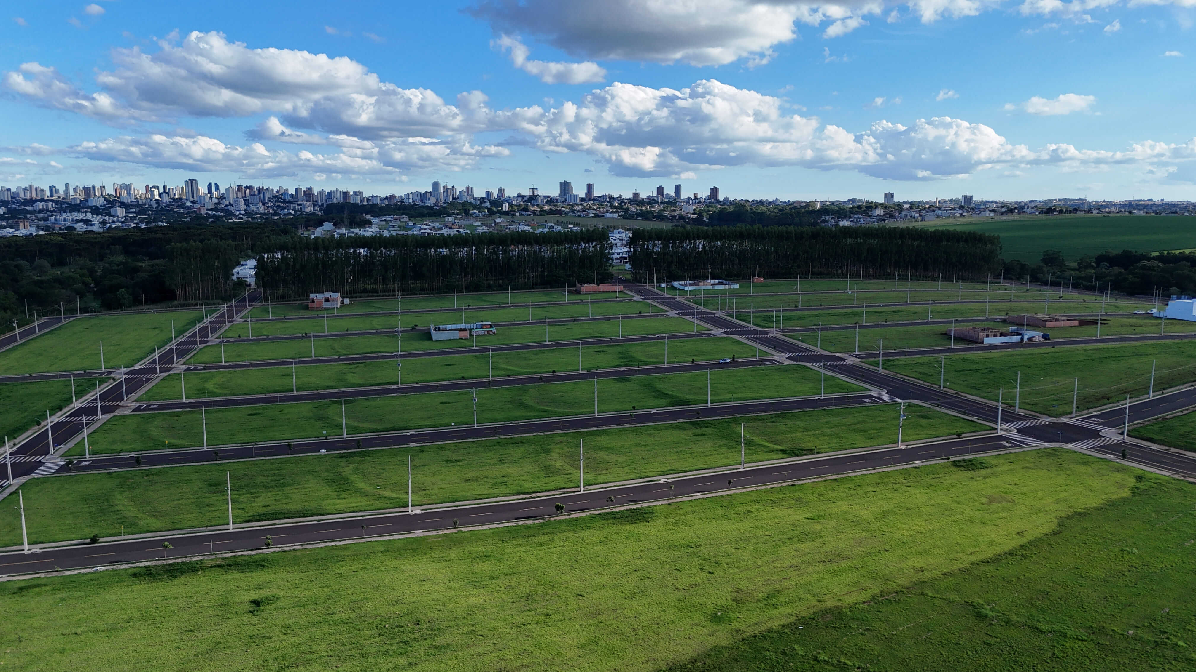 Terrenos no Bairro Jardim das Flores